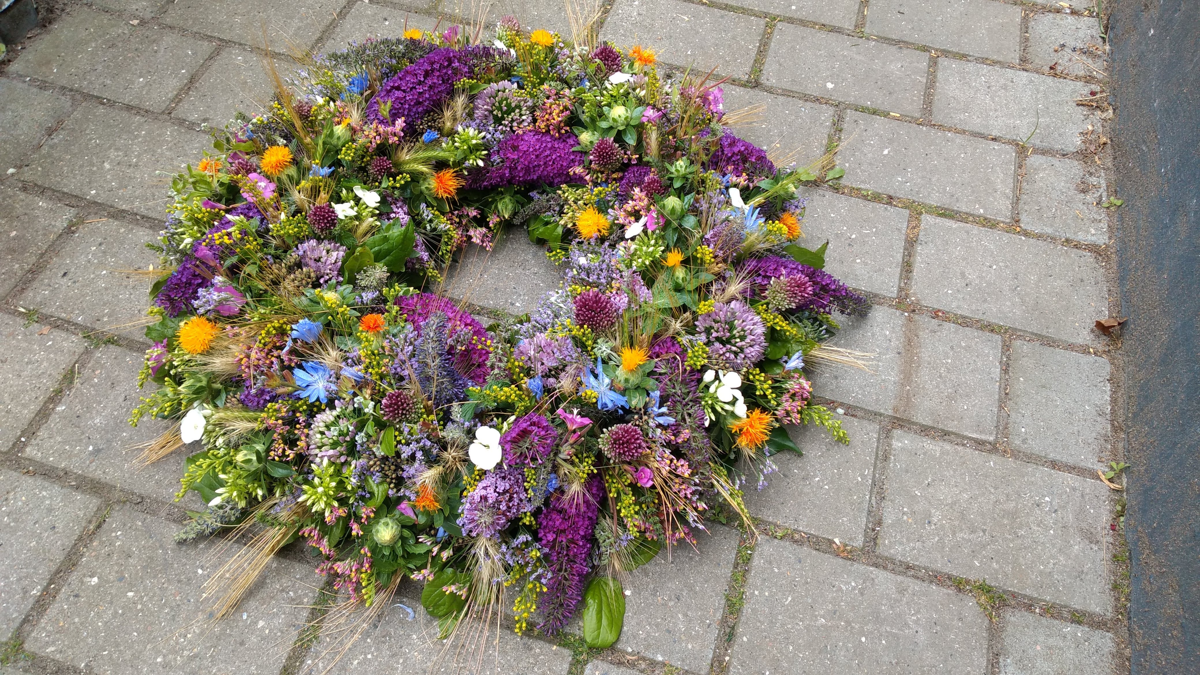 Bendixen Styling - blomsterkrans